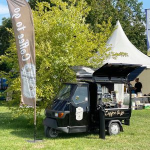 Kaffeespezialitäten Catering mit der Piaggio Ape für Events in Linz - Mexxpresso